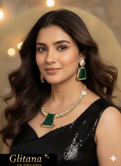 Royal Doublet Green Kundan Set