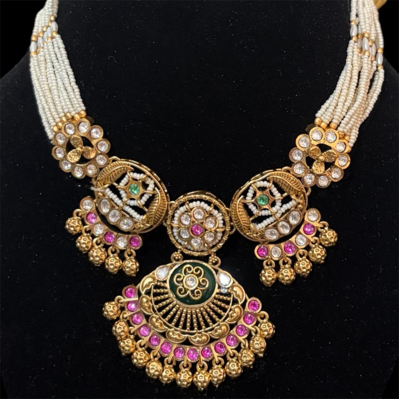 The Shahi Virasat Heritage Pearl Set