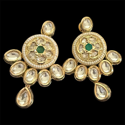 Elegant Emerald-Core Kundan Set