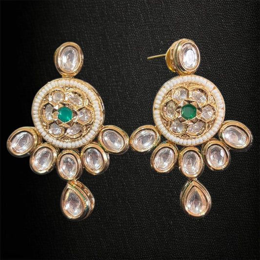 Elegant Emerald-Core Kundan Set