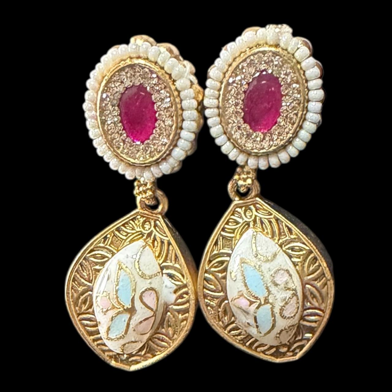 The Meenakari Heritage Necklace Set