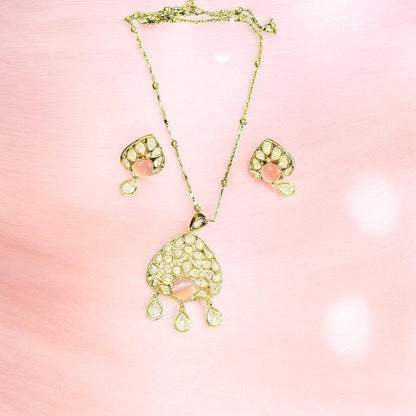 Regal Peach Polki Pendant Set