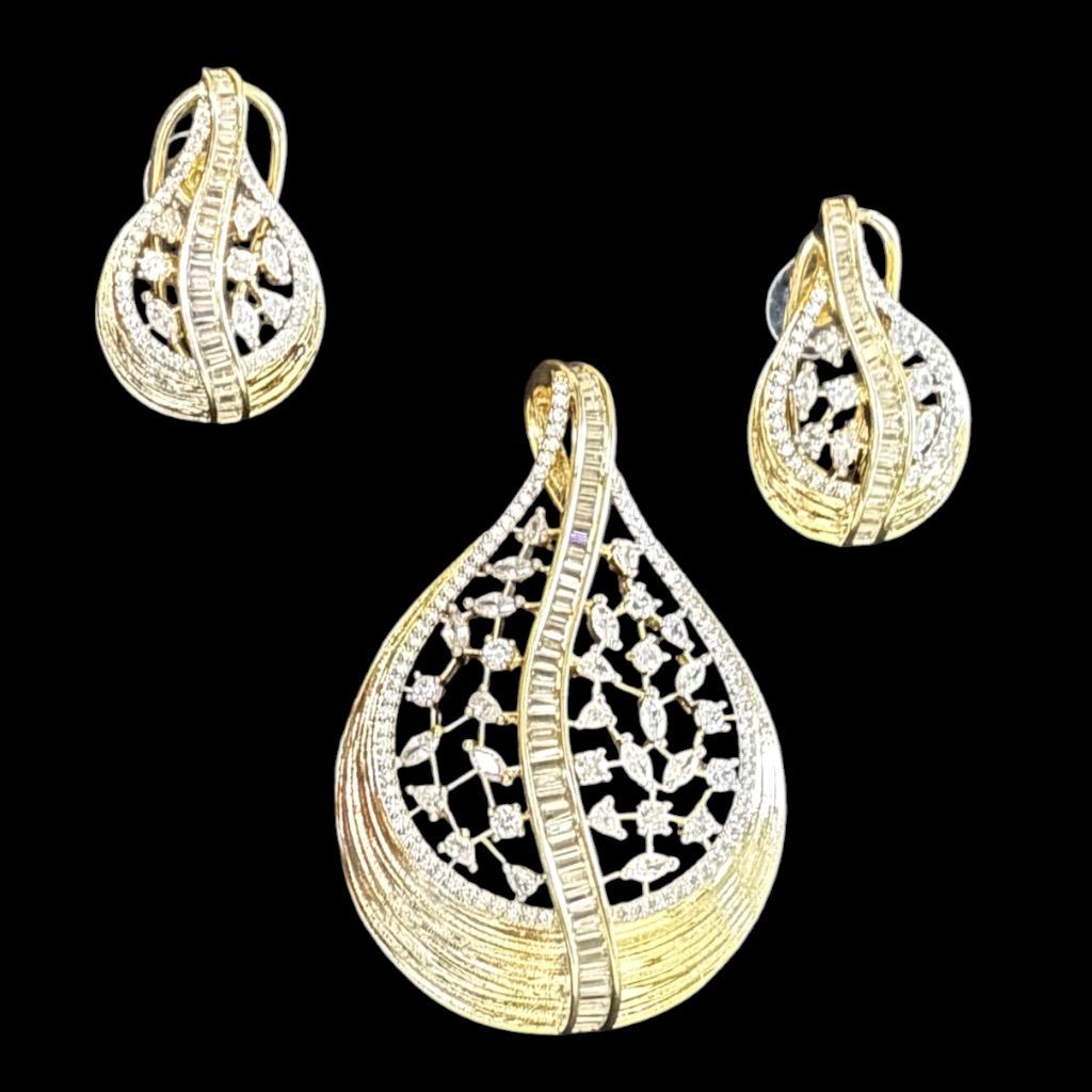 Aurelia Swirl Diamond-Accented Pendant Set