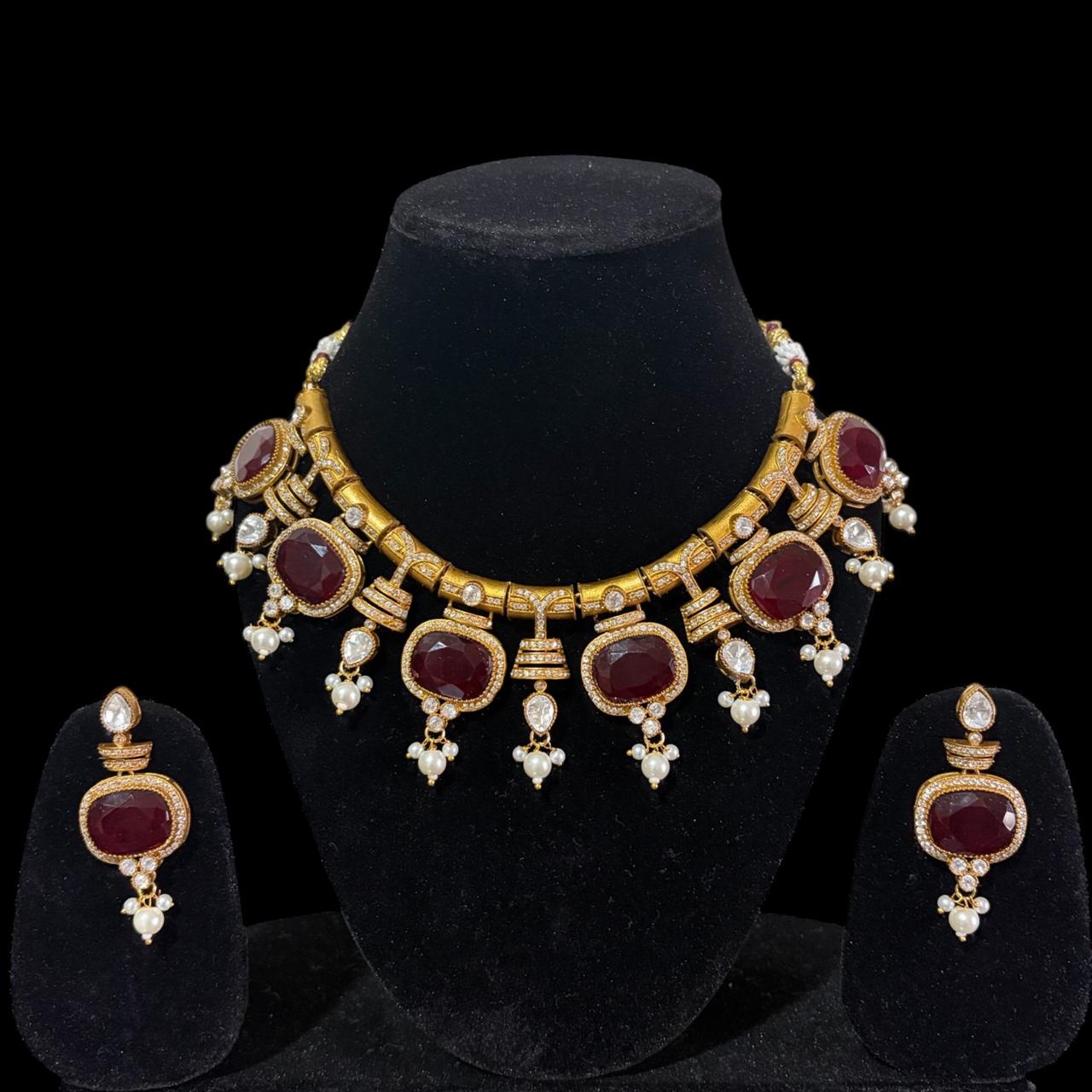 The Glitana Sovereign Red Suite