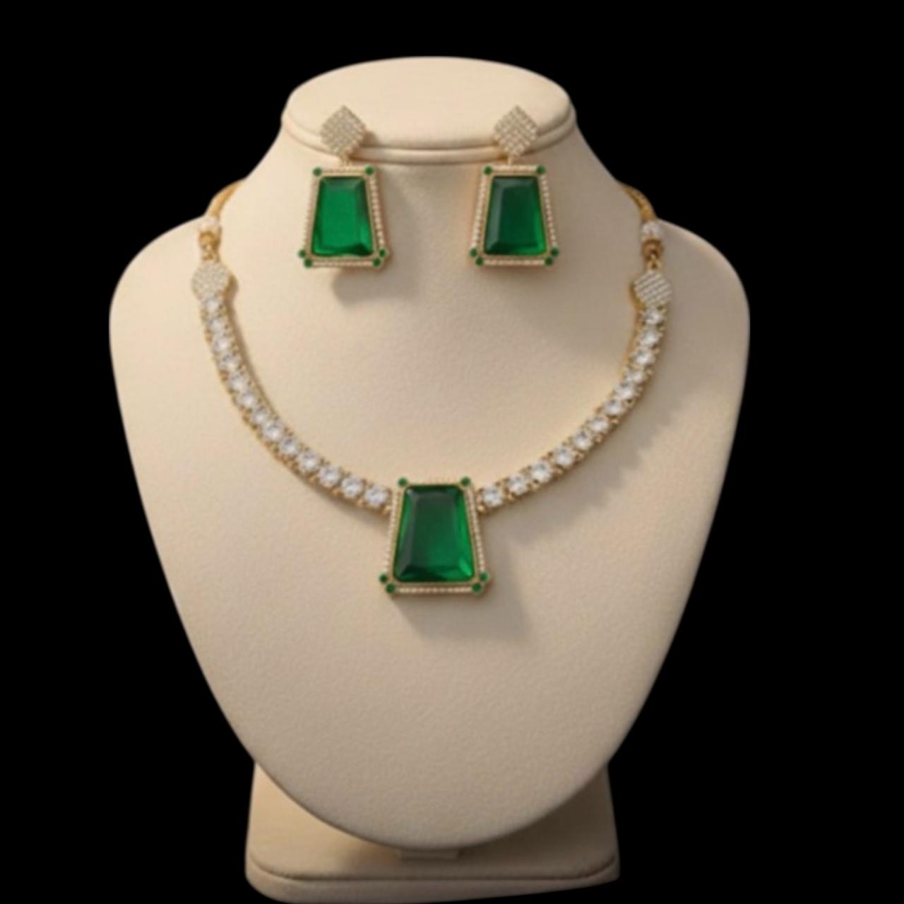 Royal Doublet Green Kundan Set
