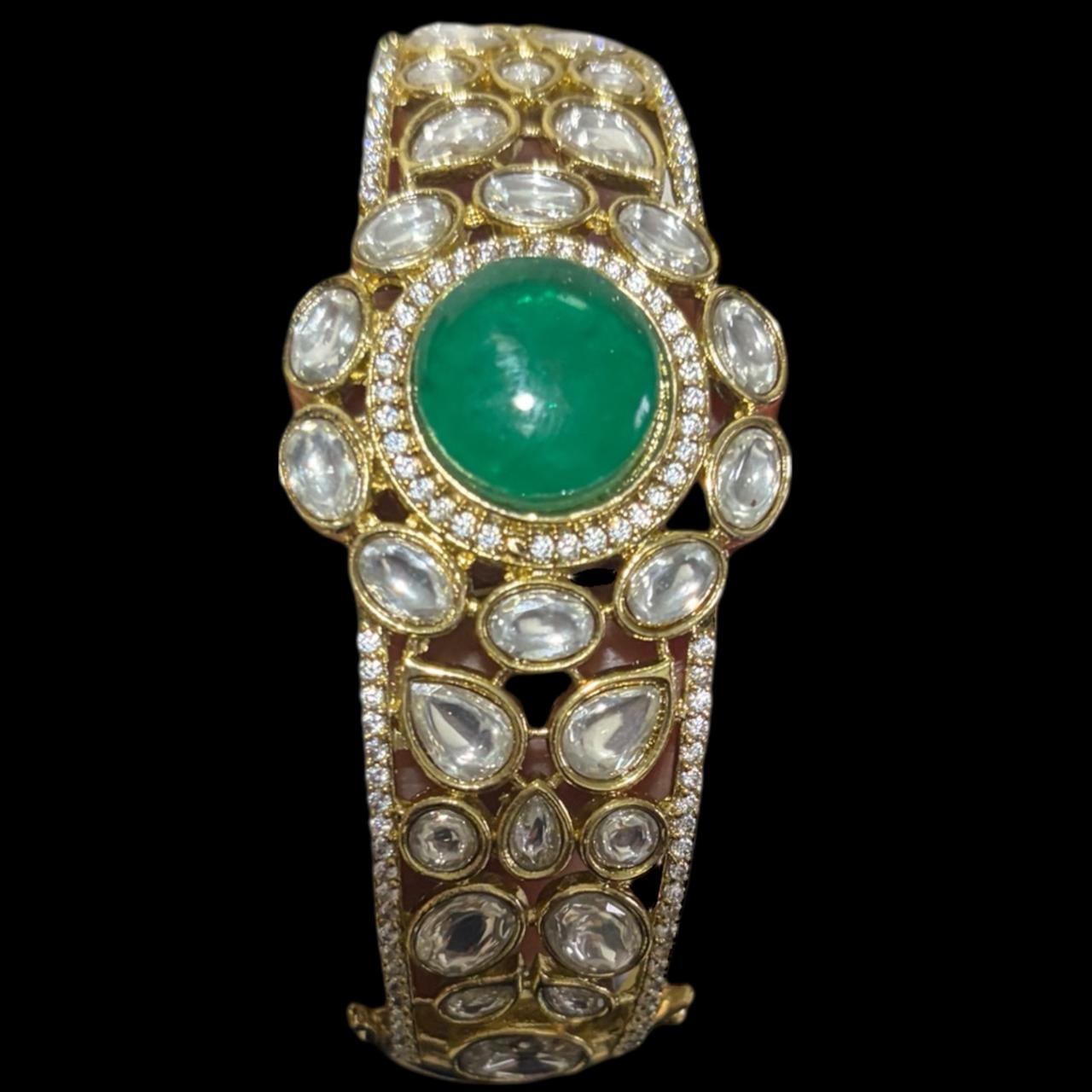 Rajasi Kundan Green Bracelet