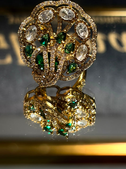 The Glitana Filigree Green Bloom