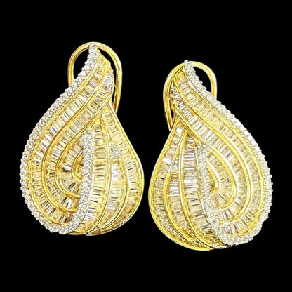 Zephyr Baguette Flame Pendant Set