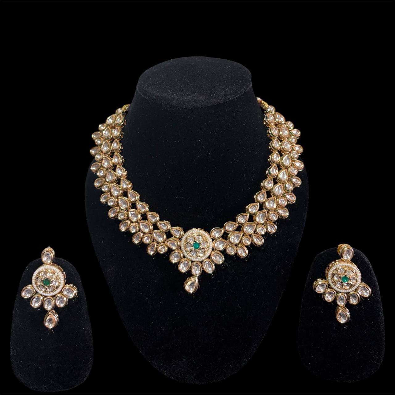 Elegant Emerald-Core Kundan Set